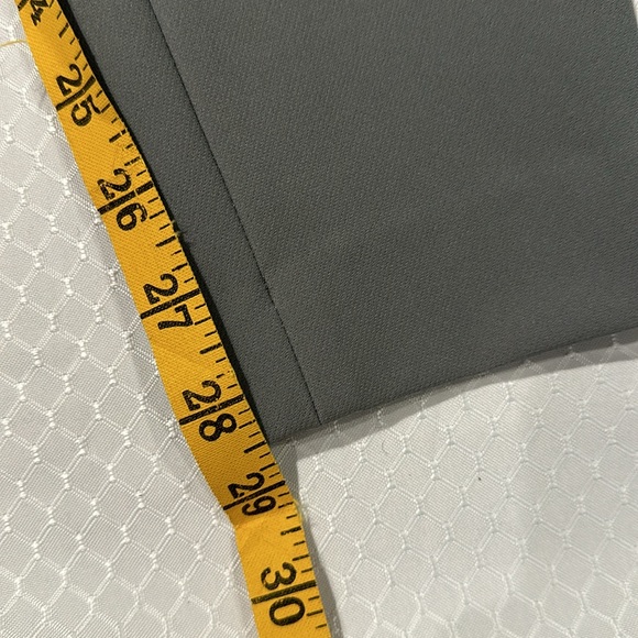 Never worn gray stretch dress pants, back leg seam looks professional and trendy - Picture 10 of 10